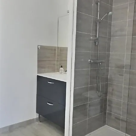 Apartment A 600m De La - Coquet Avec Terrasse